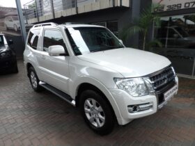 Mitsubishi Pajero 3-Door 3.2DI-D GLS 2015