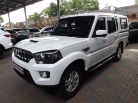 Mahindra Pik Up 2.2CRDe Double Cab S11 2024