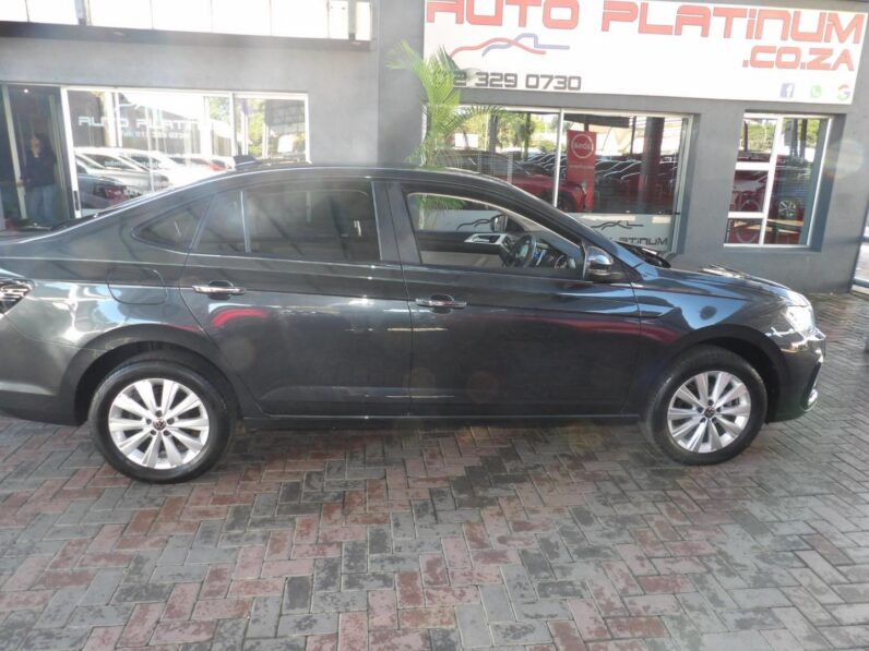 Volkswagen Polo Sedan 1.6 Life Auto 2023