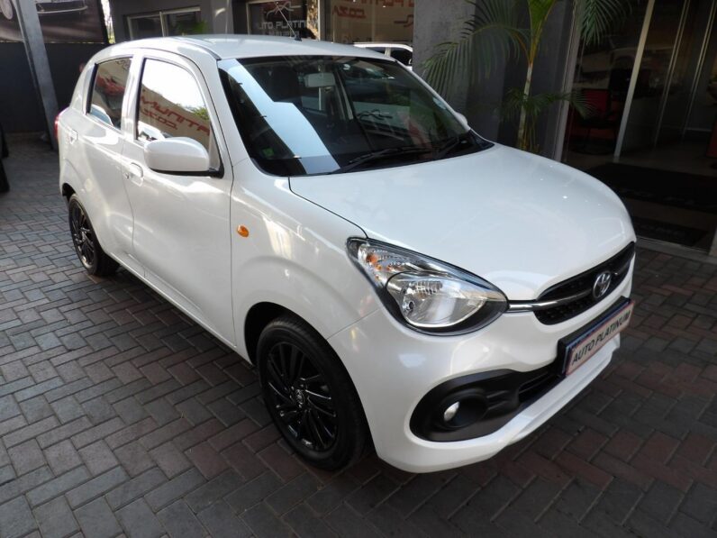 Toyota Vitz 1.0 XR Auto 2025