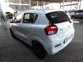 Toyota Vitz 1.0 XR Auto 2025