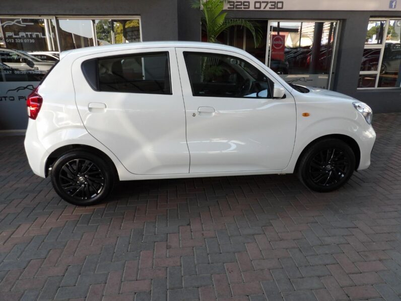 Toyota Vitz 1.0 XR Auto 2025