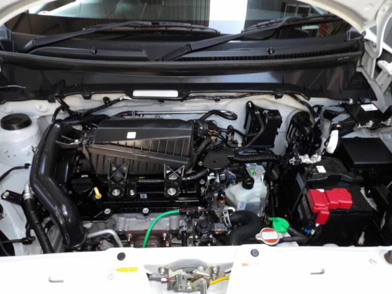 Toyota Vitz 1.0 XR Auto 2025
