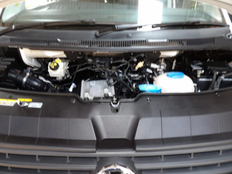 Volkswagen Transporter 2.0TDI 81kW Crew Bus LWB 2021