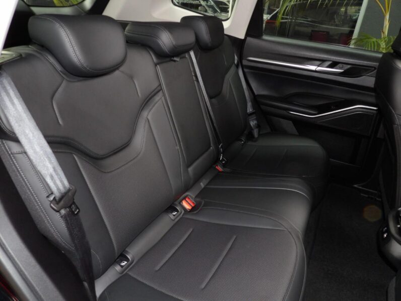 Haval H6 1.5T HEV Ultra Luxury 2025