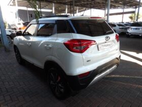 Mahindra XUV300 1.2T W8 2023