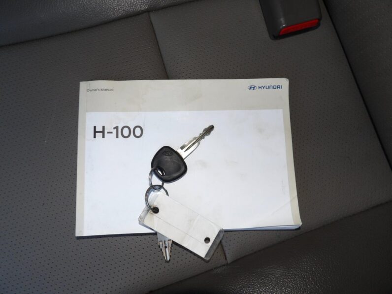 Hyundai H-100 Bakkie 2.6D Deck (Aircon) 2023