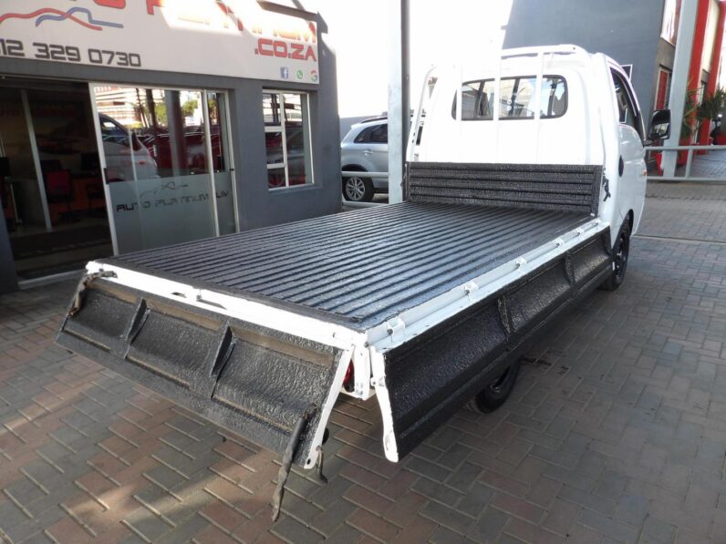 Hyundai H-100 Bakkie 2.6D Deck (Aircon) 2023