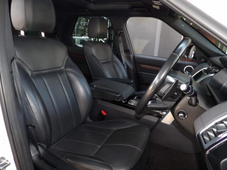 Land Rover Discovery HSE Td6 2018