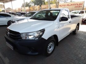 Toyota Hilux 2.0 S (Aircon) 2023