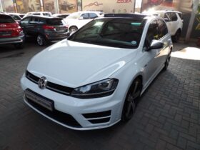 Volkswagen Golf R Auto 2016