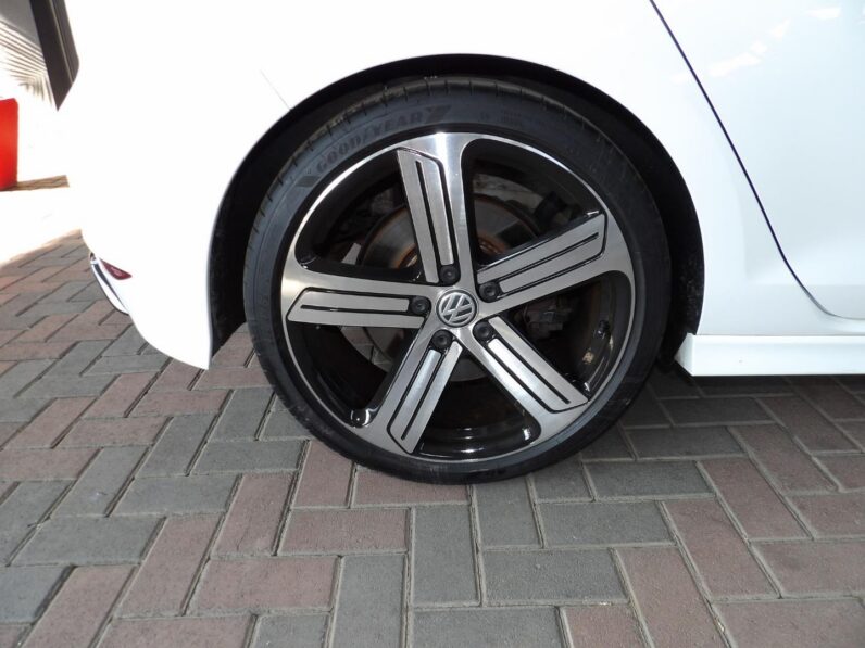 Volkswagen Golf R Auto 2016
