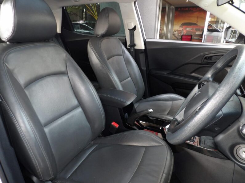 Mahindra XUV 3XO 1.2T MX3 Manual 2024