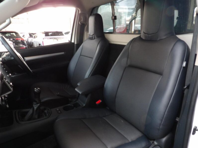 Toyota Hilux 2.4GD-6 Single Cab Raider Manual 2026